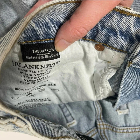 Blank NYC Barrow Vintage High Rise Cutoff Denim Jean Short After Shock Size 30 - Picture 3 of 9
